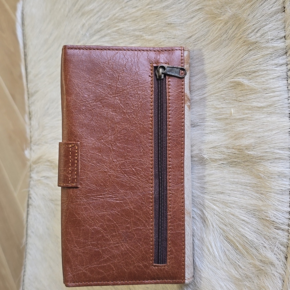 Cowhide Leather Wallet - Picture 6 of 13
